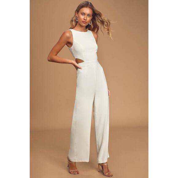 NWT Lulus Moments to Remember White Sleeveless Wide-Leg Cutout Jumpsuit Classy S - Picture 3 of 12